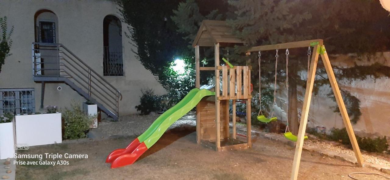 La Cigale Et La Fourmi Διαμέρισμα Νιμ Εξωτερικό φωτογραφία